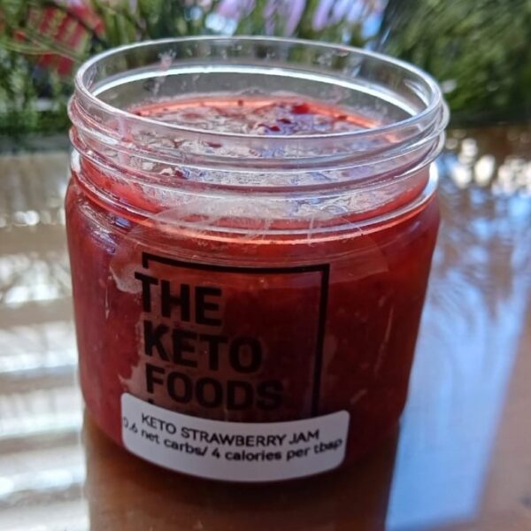 The Keto Strawberry Jam jar (0.6 net carbs per tablespoon)