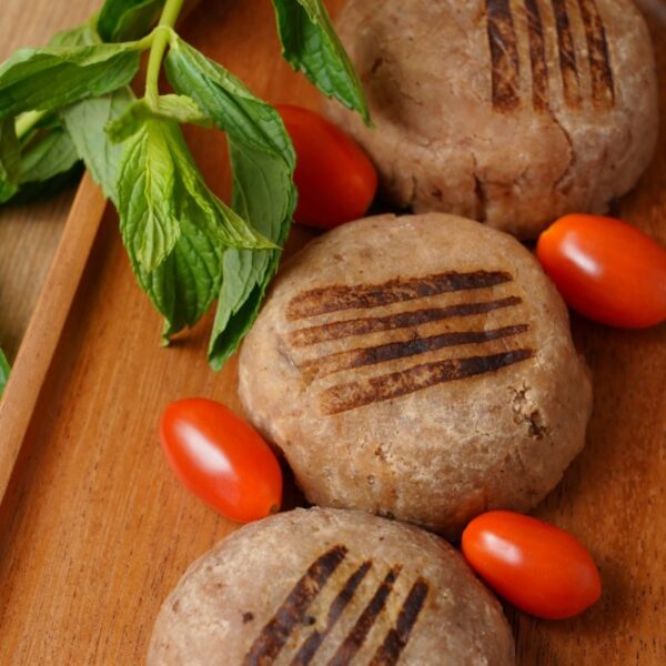 Plat Du Jour: Kebbe Meshwiye with Greek Yogurt